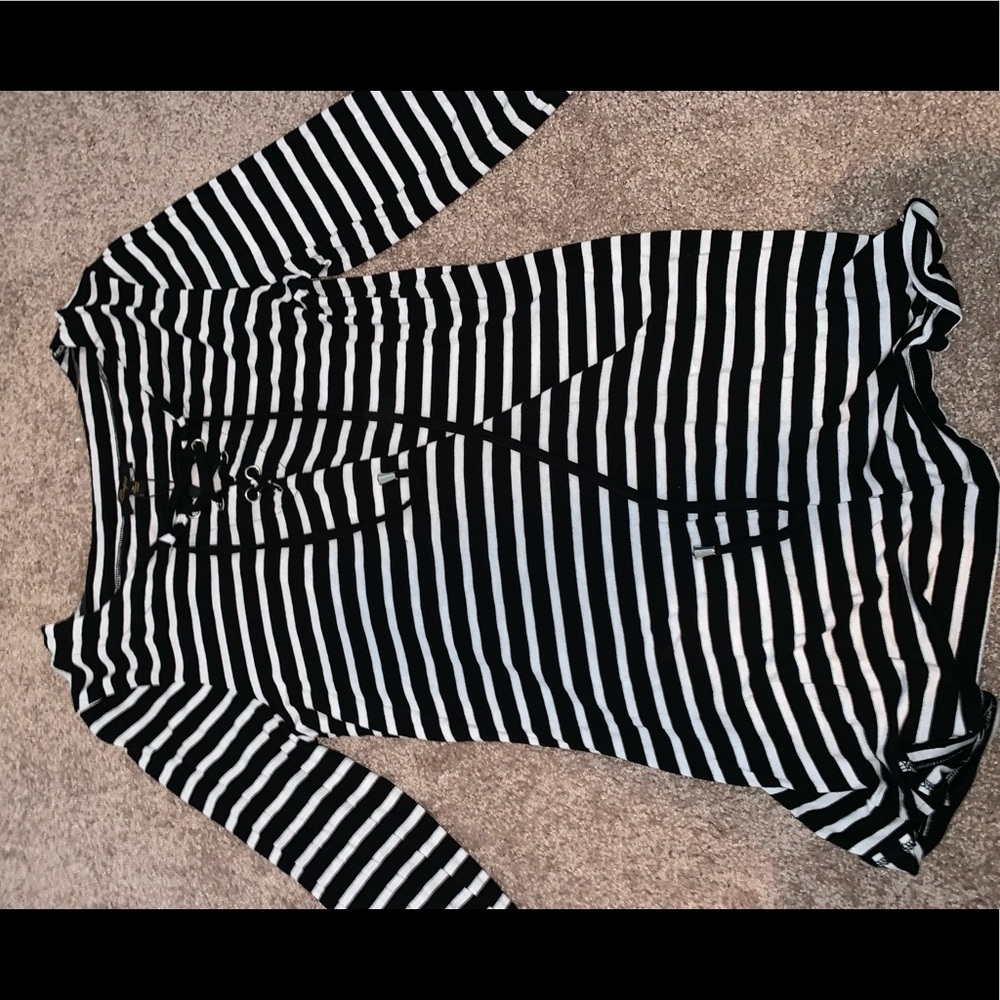 Striped T-shirt front tie up dress